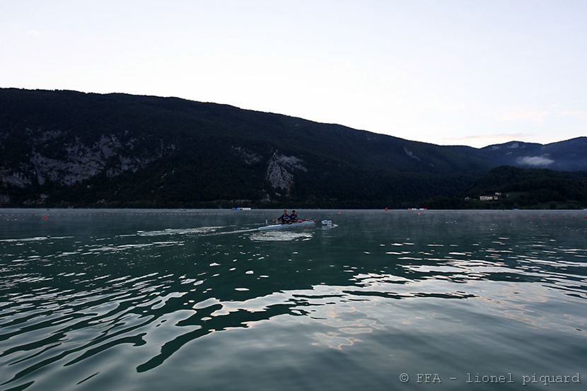 %_tempFileName2015-09-05-FFA-aviron-championnat-du-monde-aiguebelette-(c)avironfrance-lionel-piquard-1683%
