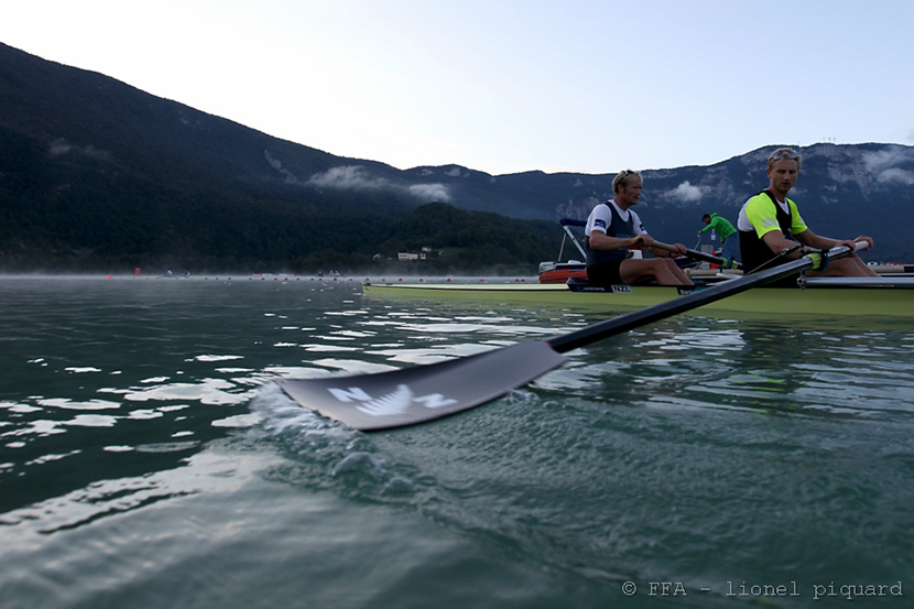 %_tempFileName2015-09-05-FFA-aviron-championnat-du-monde-aiguebelette-(c)avironfrance-lionel-piquard-1698%
