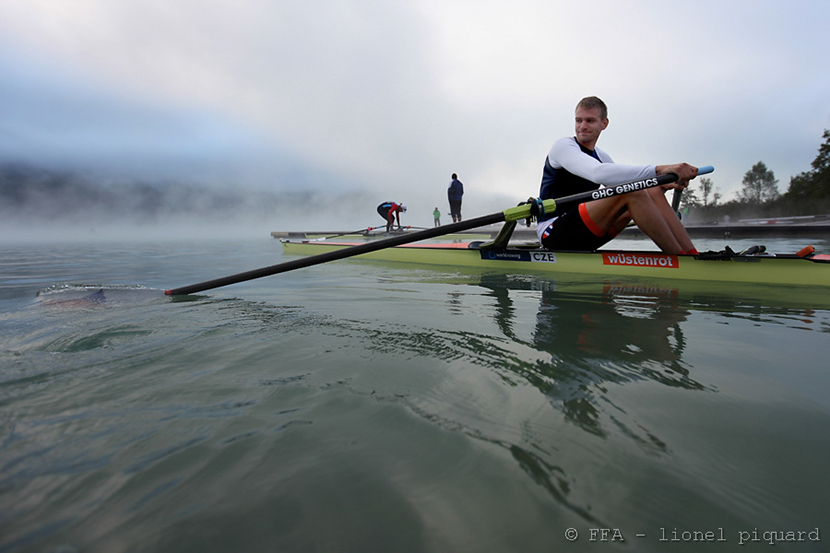 %_tempFileName2015-09-06-FFA-aviron-championnat-du-monde-aiguebelette-(c)avironfrance-lionel-piquard-4338%